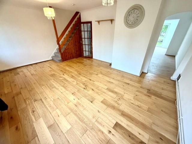 Norbury Grove, Mill Hill